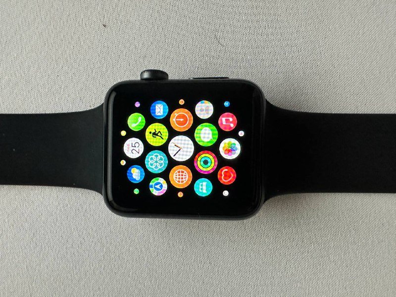 Apple Watch Series 3 42mm Aluminium 8 Gb