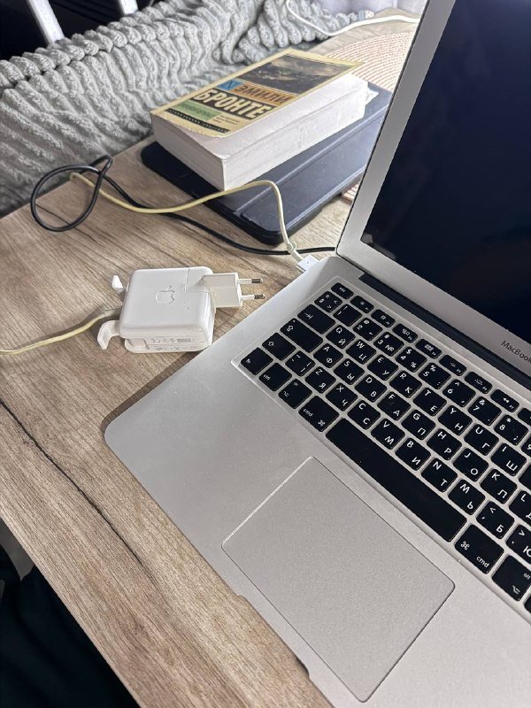 MacBook Air 13 2017 4