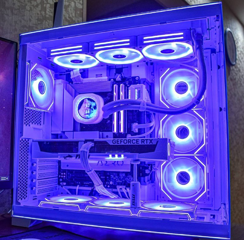 Игровой ПК с i7 14700K, RTX 5070, 32GB RAM, 1TB SSD 3