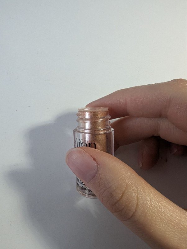 Пигмент для век Elian 22 Gravity shift 6