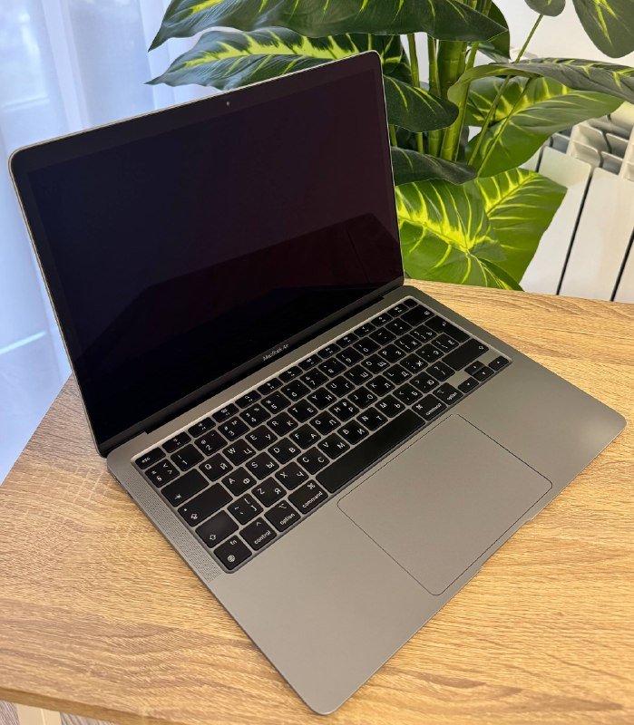 MacBook Air M1 2020 Space Grey 2