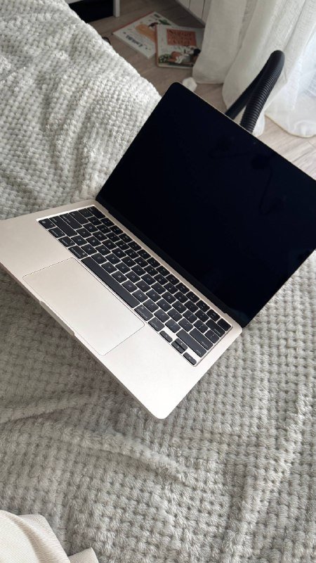 13-inch MacBook Air M3 16GB 256GB беж 1