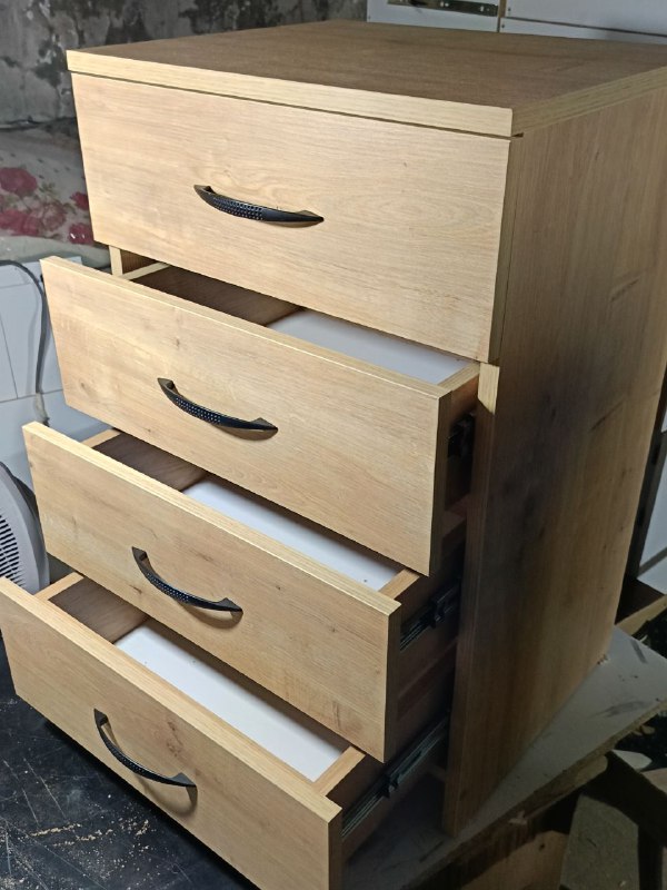 Новая тумбочка 80*50*42 см 3