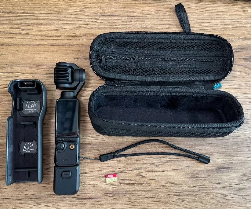 Камера DJI Osmo Pocket 3 с картой памяти SanDisk 256GB