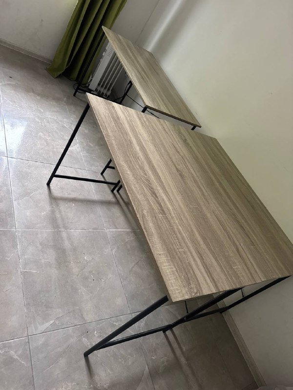 Столы и стулья