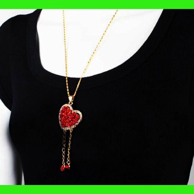 Флешка в виде сердца с цепочкой кулоном 3