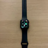 AirPods Pro 1, Apple Watch Series 5 4