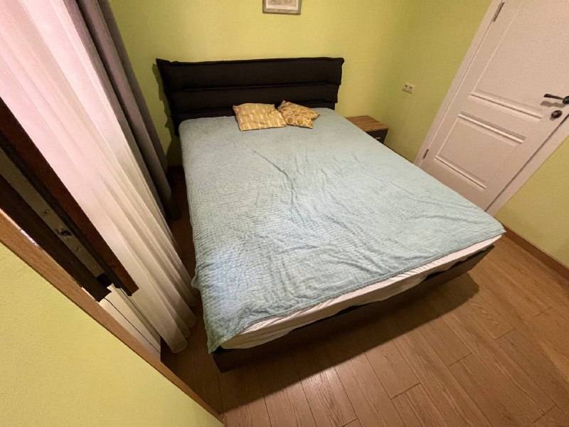 Кровать 160x200 с матрасом и наматрасником 6