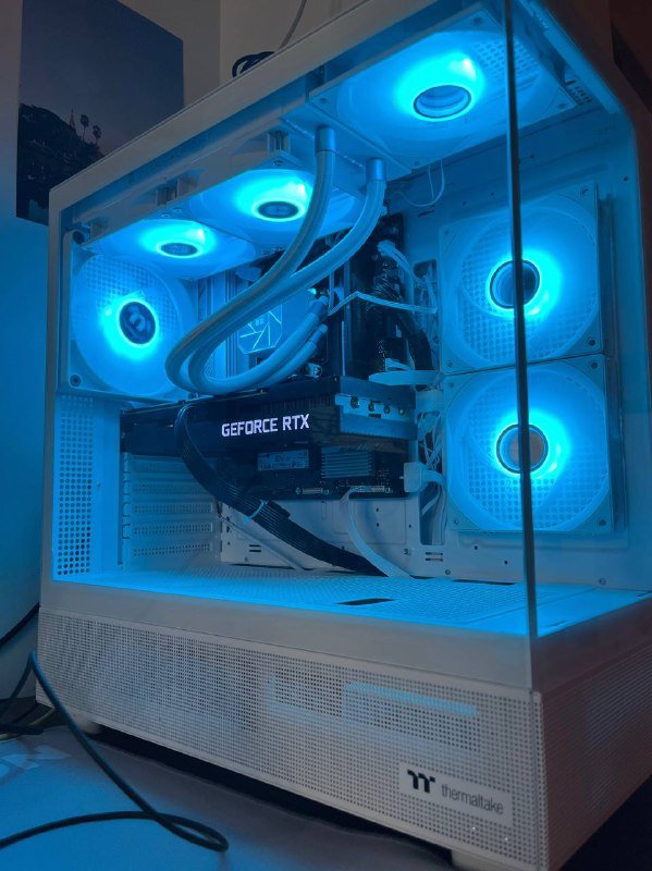 Игровой ПК Ryzen 5 7600x, 32GB, RTX 3070, монитор, клавиатура