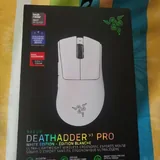 Razer DeathAdder V3 Pro 1