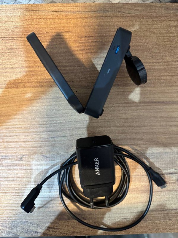 Зарядная станция Anker MagGo 3 в 1 2