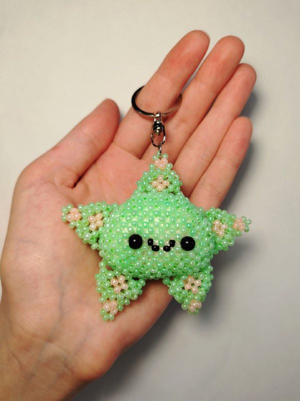 Брелки из бисера и бусин Морская звезда, Бэймакс, Пончик Донат, Гусь-гигант, Губы, Кот в банане 2