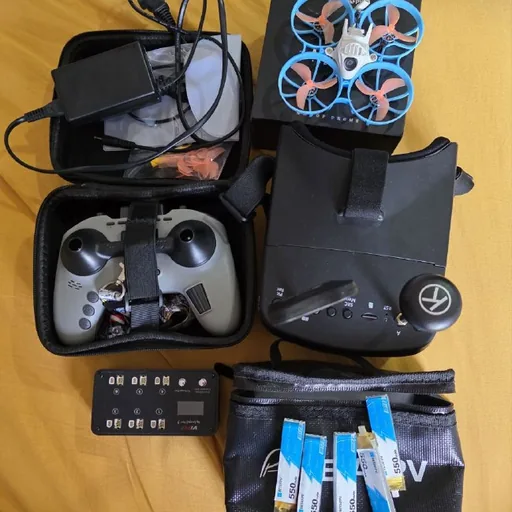 FPV-дрон Meteor 75 Pro, пульт, очки и аксессуары
