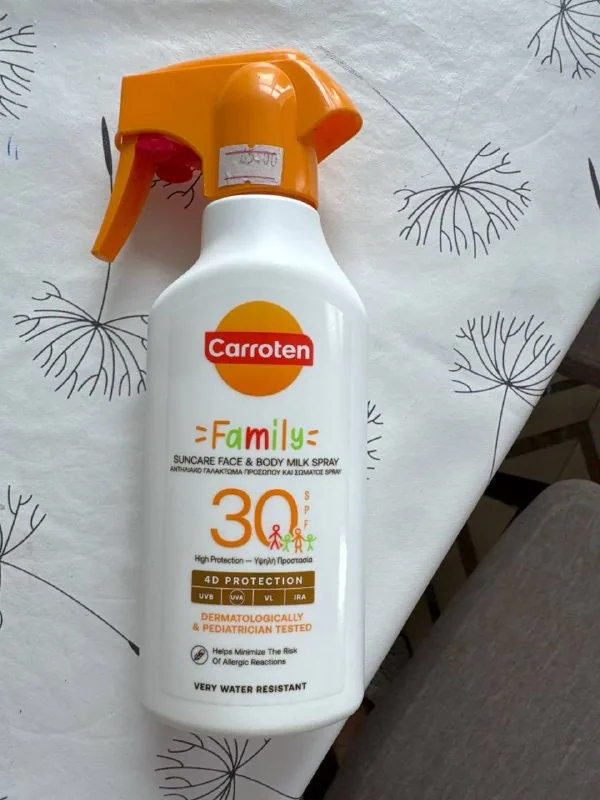 Солнцезащитный спрей Carroten SPF 30