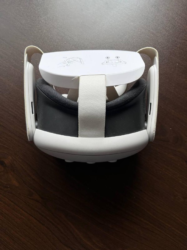 Meta Quest 3S 128GB White 4