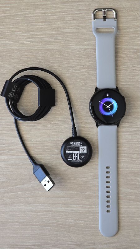 Смарт-часы Samsung Galaxy Watch Active 1