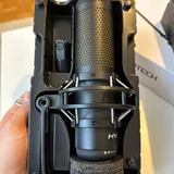 Микрофон HyperX QuadCast S и держатель FANTECH AC902s 3