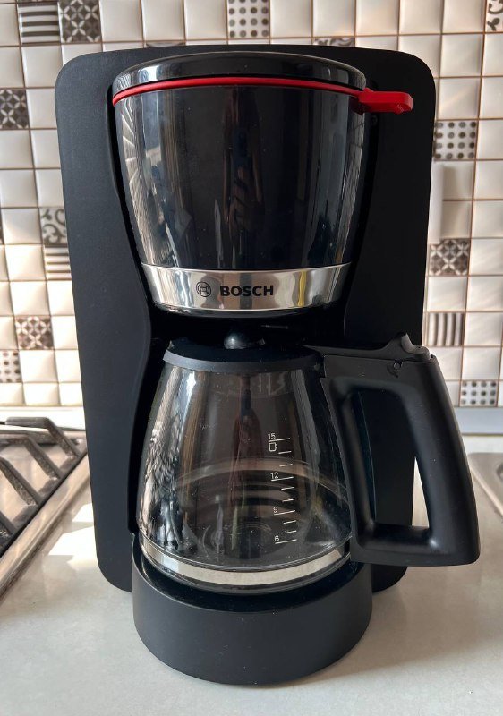 Настольная лампа, блендер, тостер Bosch, кофемашина Bosch 7