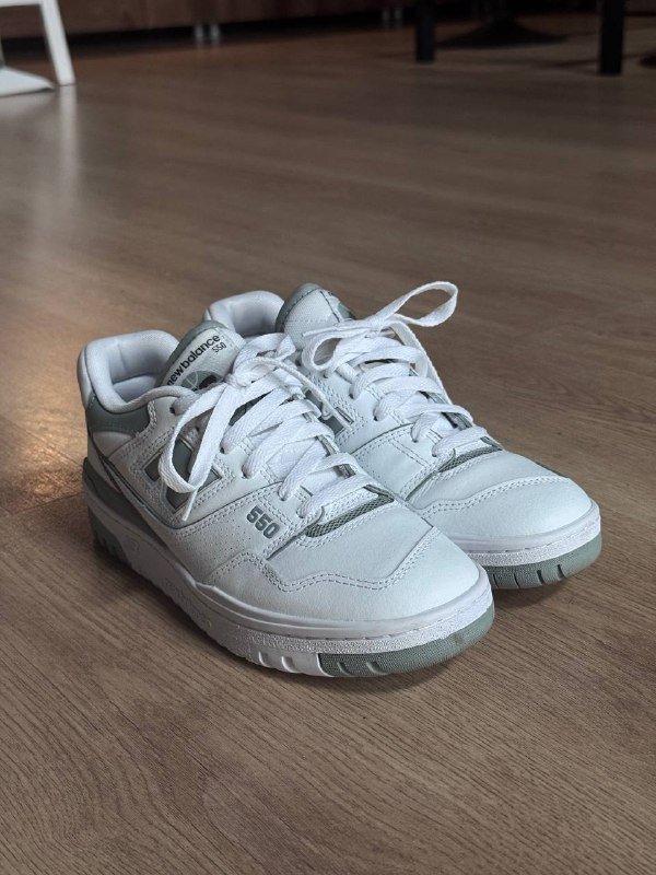 New balance 550 мужские кроссовки US 8 EU 39