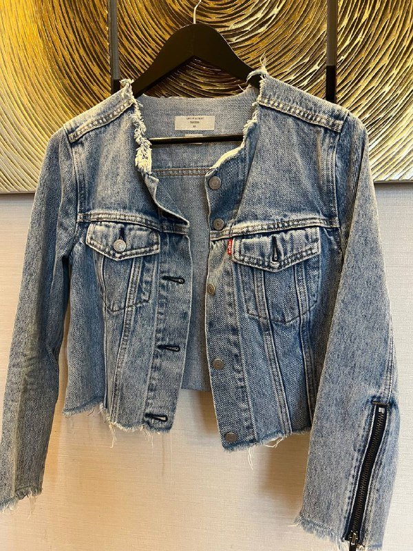 Джинсовая куртка Levi’s размер XS