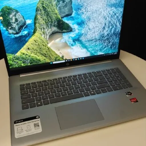 Ноутбук HP 17"
