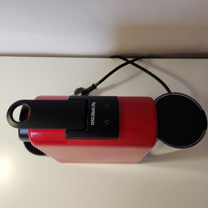 Кофемашина капсульная DeLonghi Nespresso 3