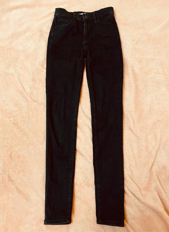 Женские джинсы Levi’s Premium, размер XS, черные