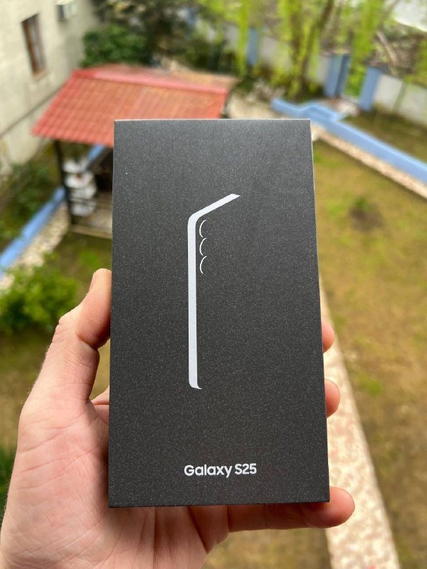 Samsung S25 6