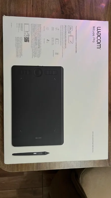Графический планшет Wacom Intuos Pro Medium 1