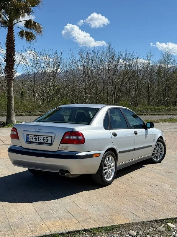 Volvo S40 2003 1