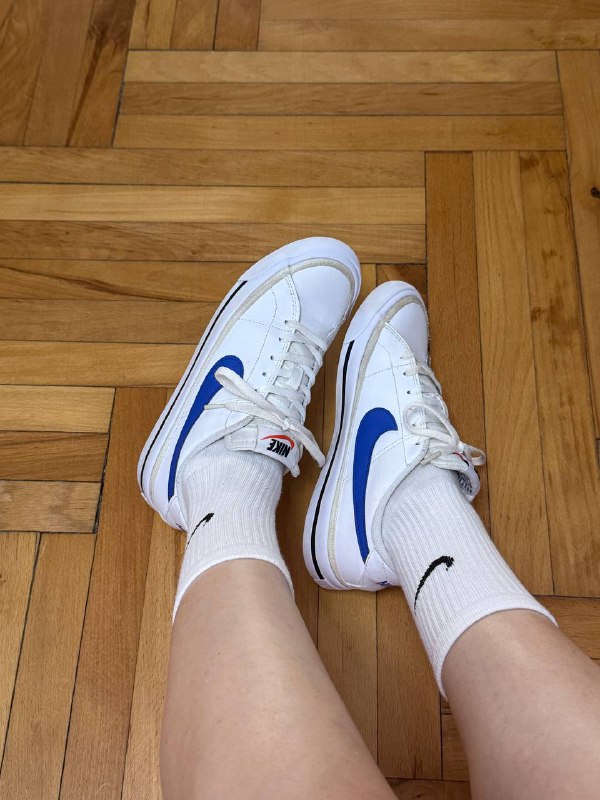 Кеды Nike, кеды Puma, джинсы Calvin Klein, боди, лонгслив, топы H&M и Bershka