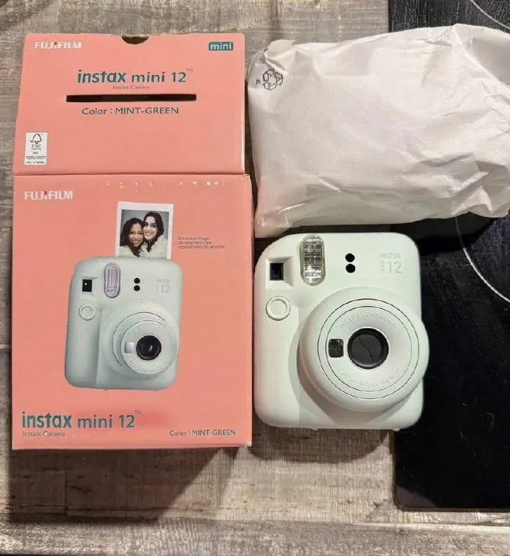 Фотоаппарат Instax mini 12 1