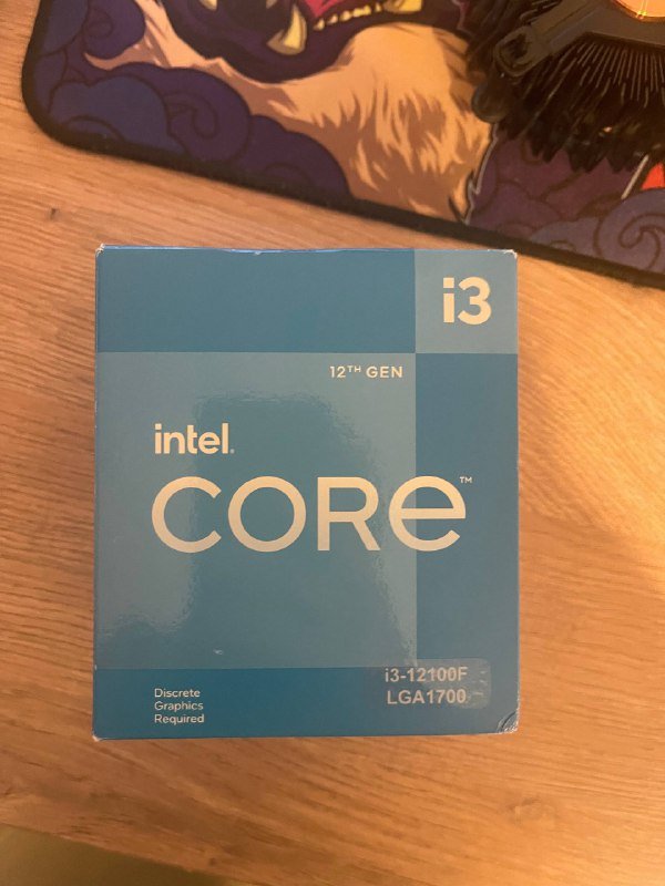 Процессор Intel Core i3-12100F с кулером