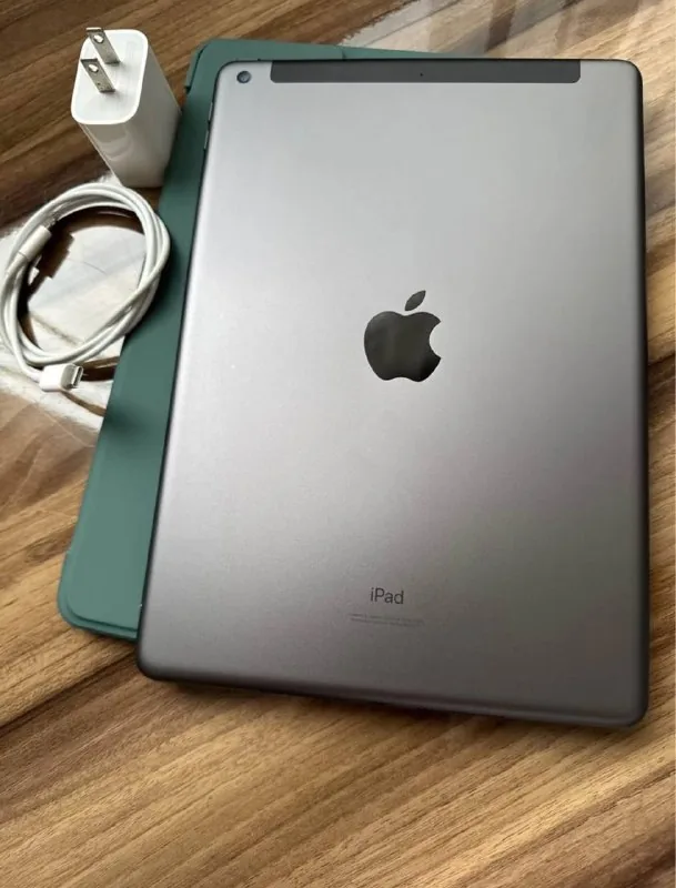 iPad 9 64 GB WiFi Cellular 1