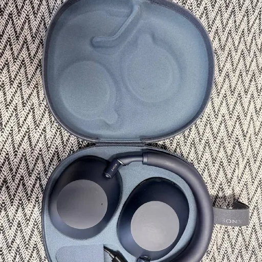 Sony WH-1000XM6 Wireless Headphones