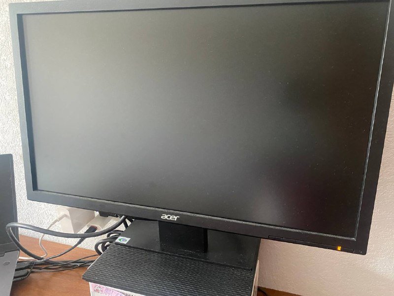 Монитор Acer V226HQL, кабель HDMI-HDMI, клавиатура Genius SlimStar 126