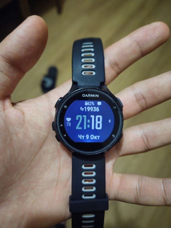 Razer Viper Ultimate, Razer DeathAdder Elite, MSI FULL TOWER ATX кейс, Garmin Forerunner 735XT 5