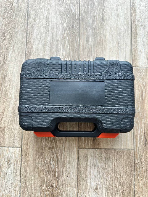 Автомобильный компрессор 2