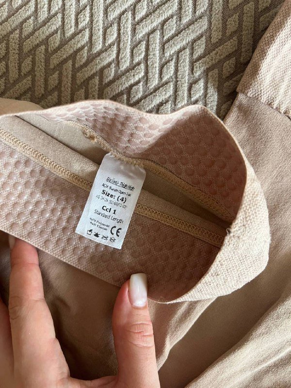 Ортопедическая подушка, компрессионные чулки 5