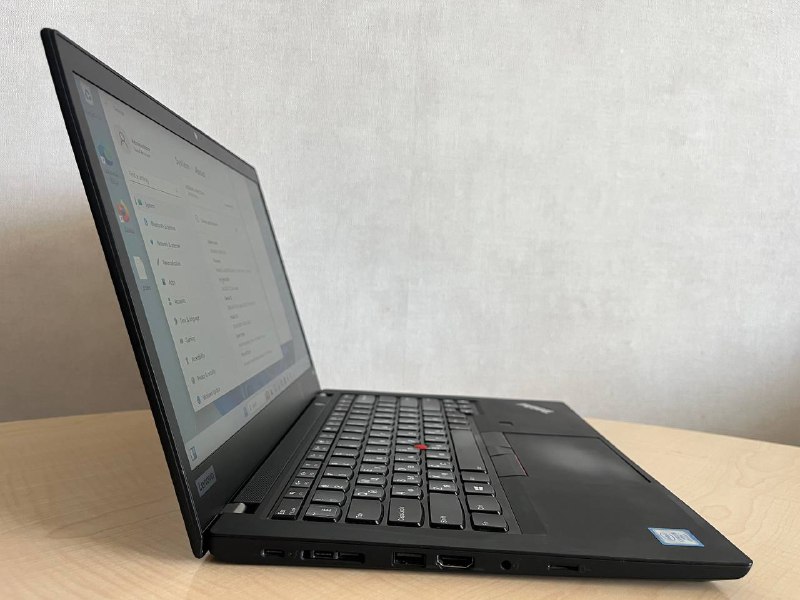 Lenovo ThinkPad T490 14" FHD IPS, i5-8365U, 512GB SSD, 16GB 2