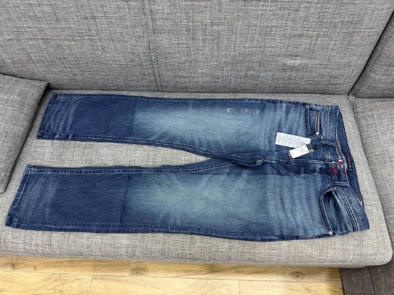 Новые мужские джинсы Tommy Hilfiger 2