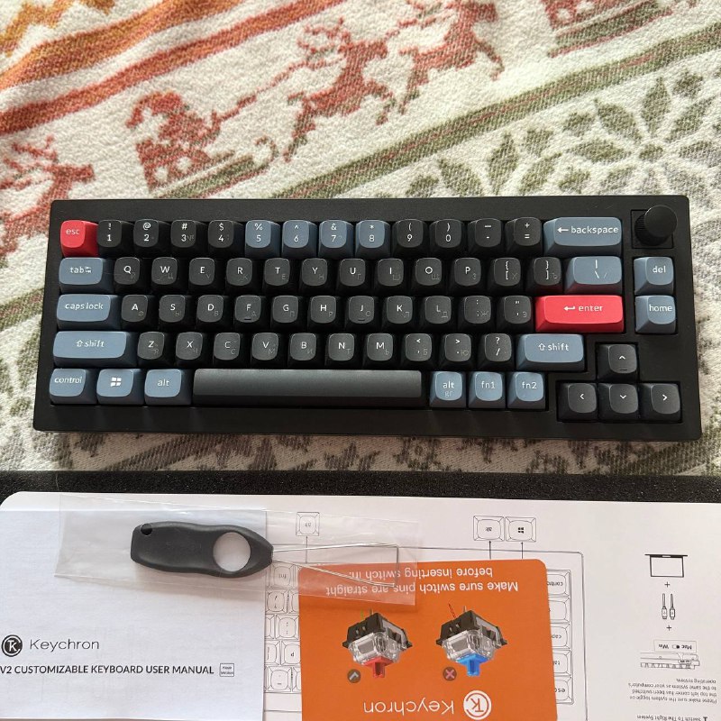 Клавиатура Keychron V2 Brown switch черная 2