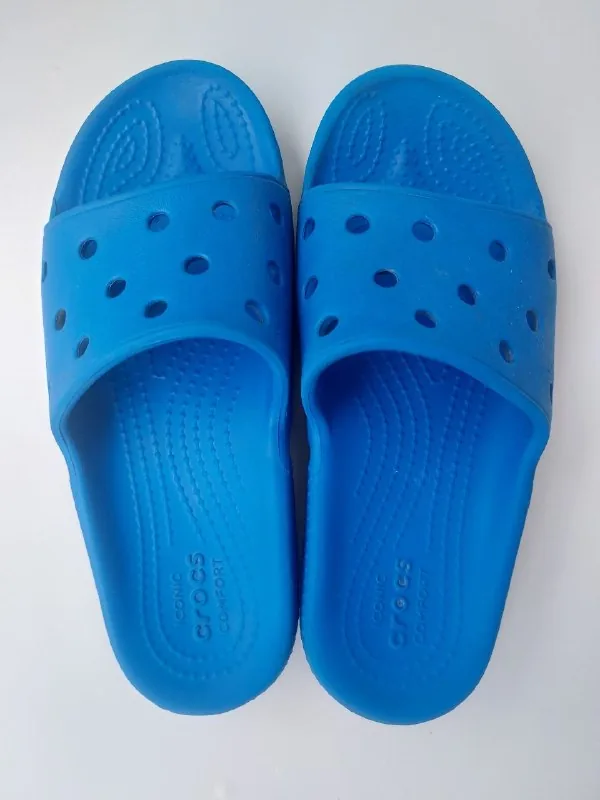Шлепанцы Crocs 1