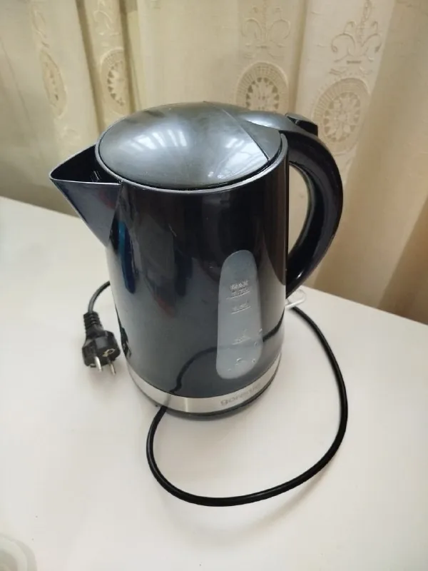 Электрический чайник Gorenje 1