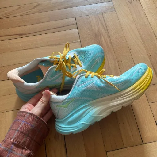Кроссовки Hoka One One