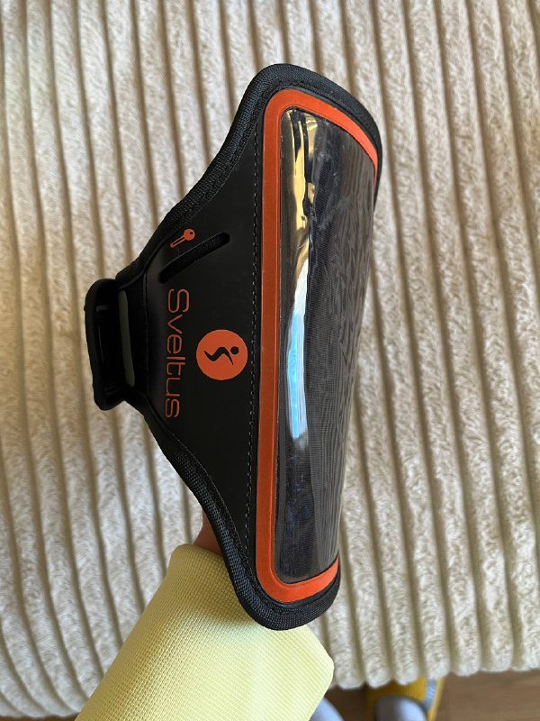 Штатив, отражающая поверхность, штора, фитнес резинки, держатель телефона, бигуди, акварель, мастерихин, шнурки, шляпа 5