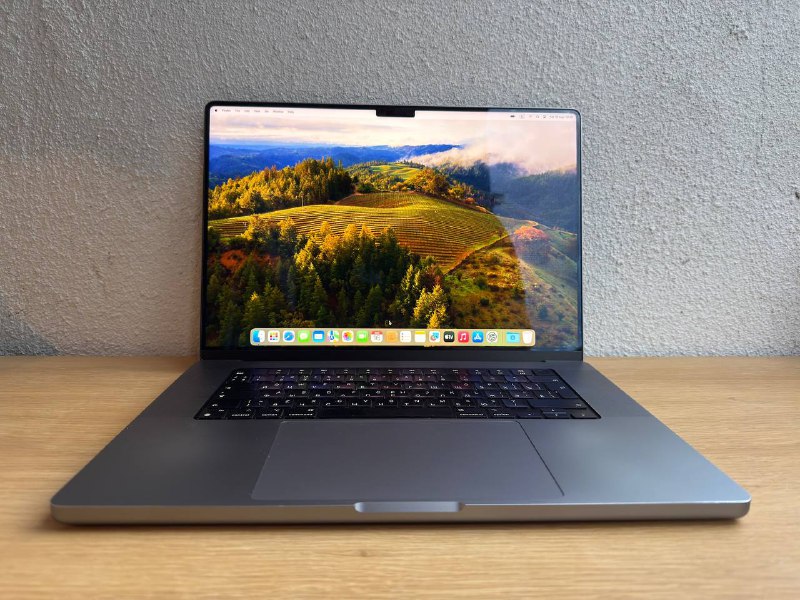Macbook Pro 16 M1 Pro 16GB RAM 512GB SSD