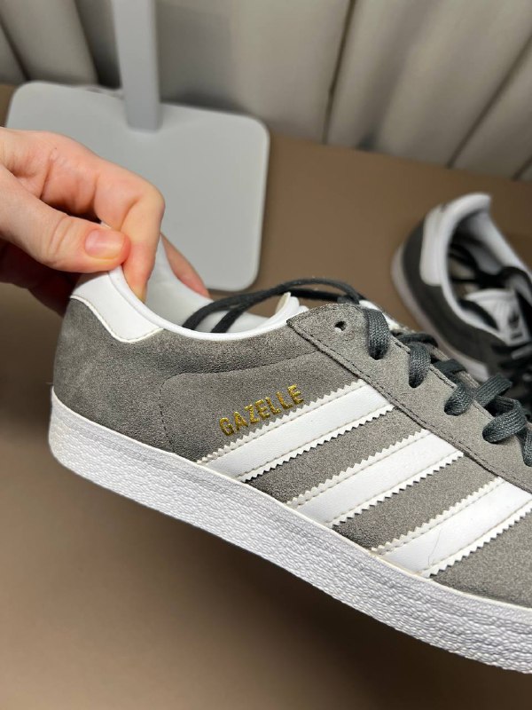 кроссовки adidas gazelle dark grey 2