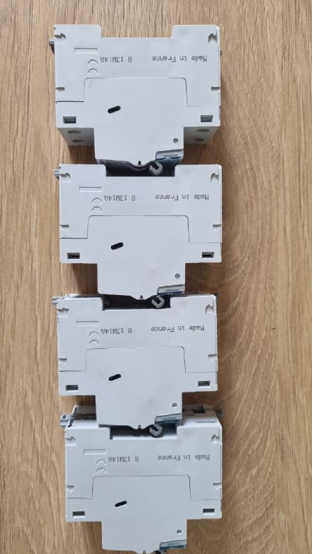 Узо фирмы Legrand, 4 штуки 3