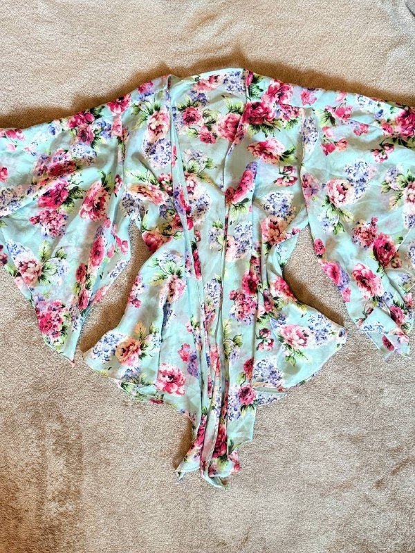 Платья, туфли, джинсы, футболки, топы, блузы, юбка 7